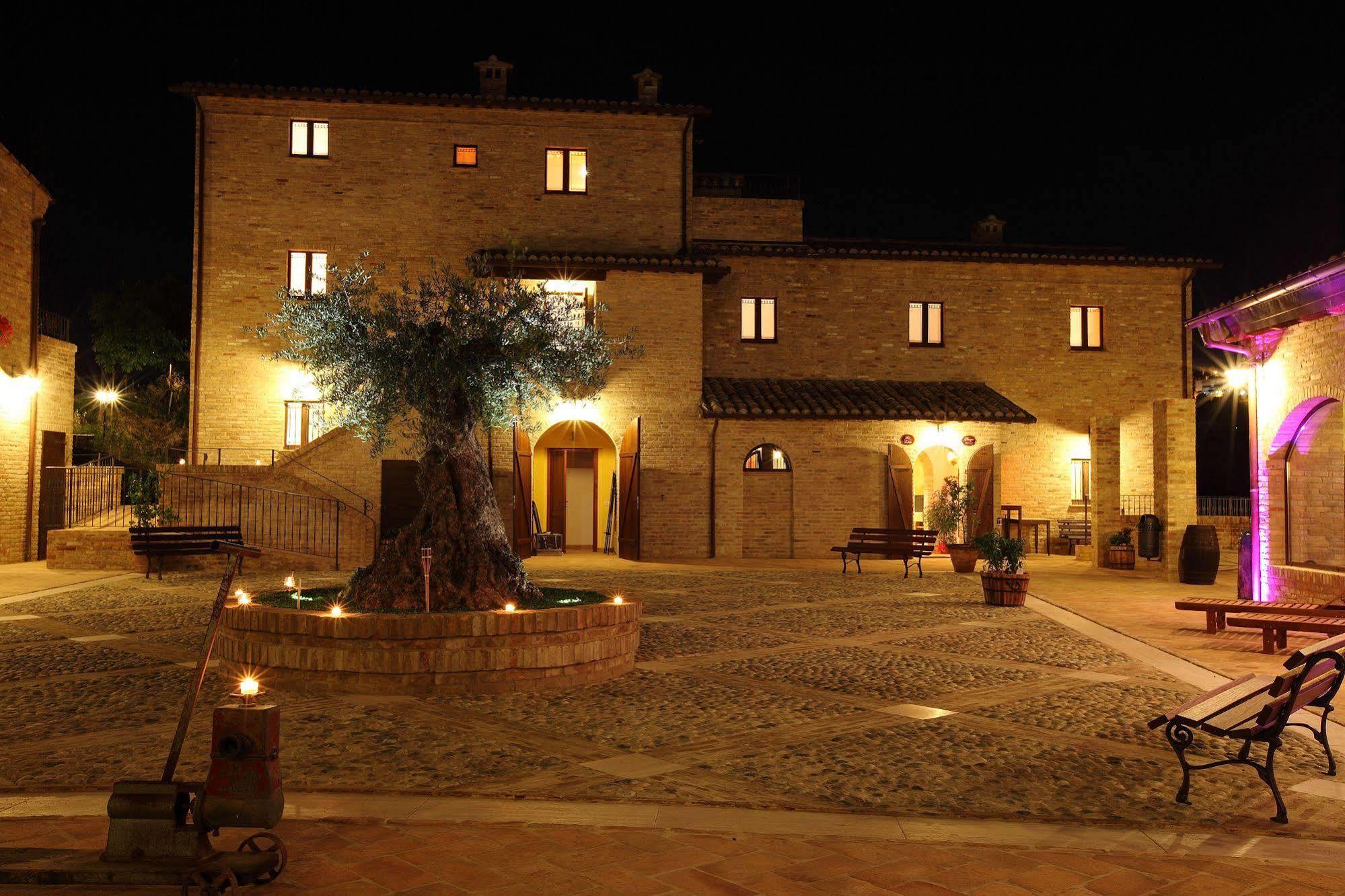 מונטפרנדונה Agriturismo Il Sapore Della Luna מראה חיצוני תמונה