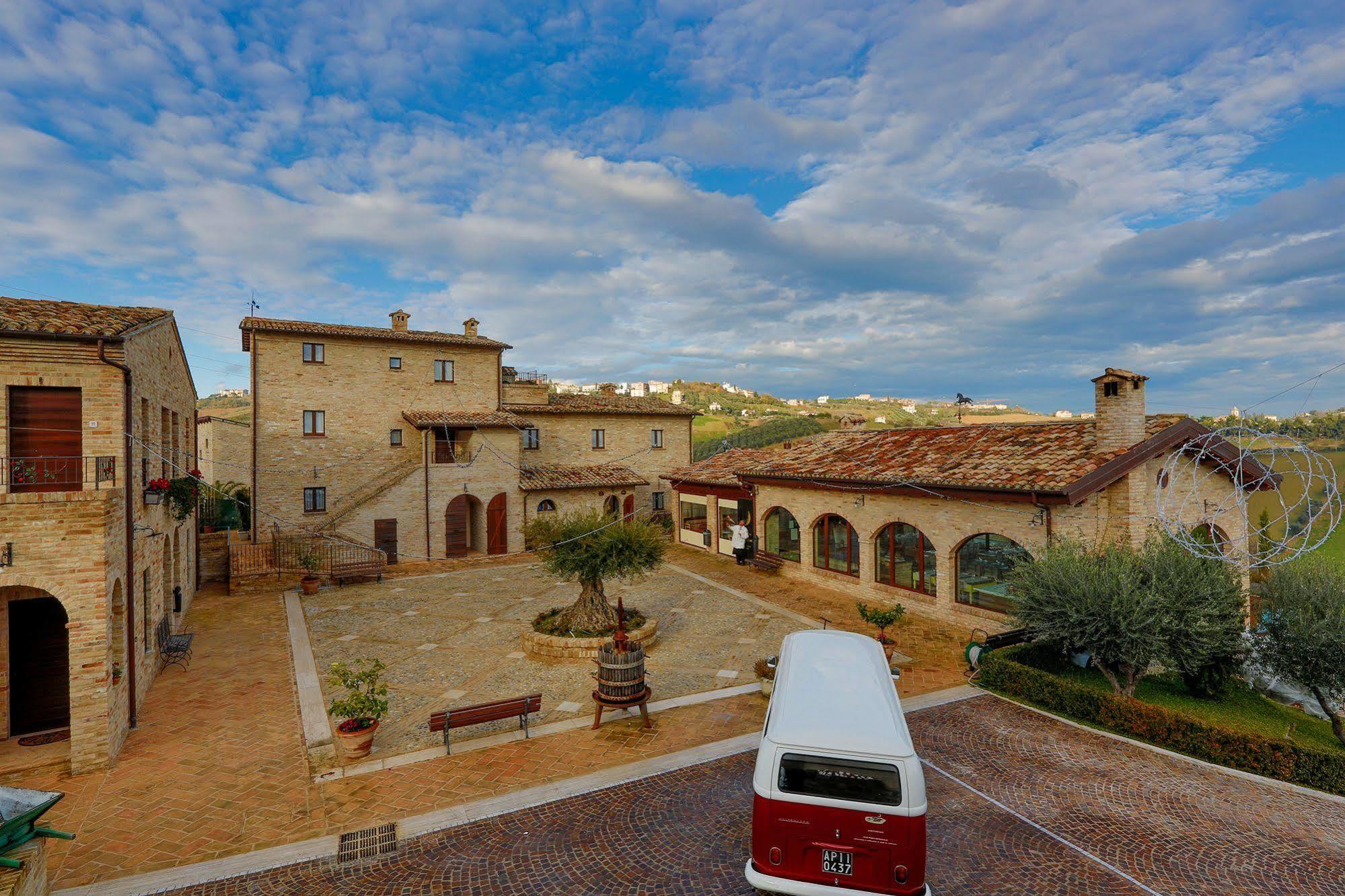 מונטפרנדונה Agriturismo Il Sapore Della Luna מראה חיצוני תמונה